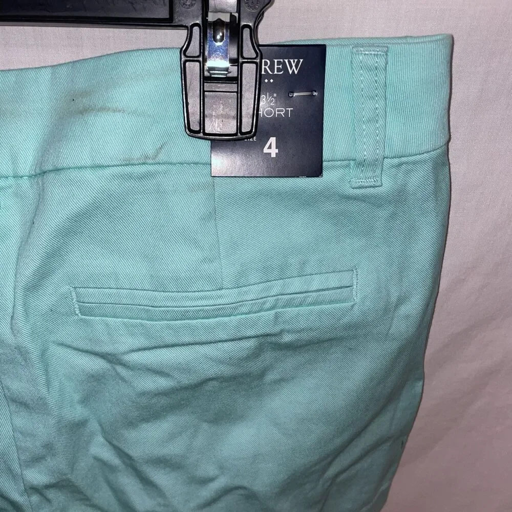 J. Crew Women’s Casual Shorts Size 4 Mint Green Comfort Going Out Party NWT